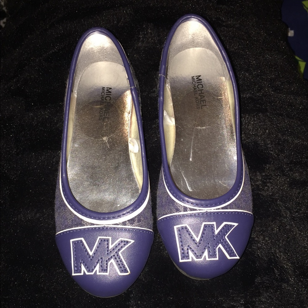 Michael Kors flats